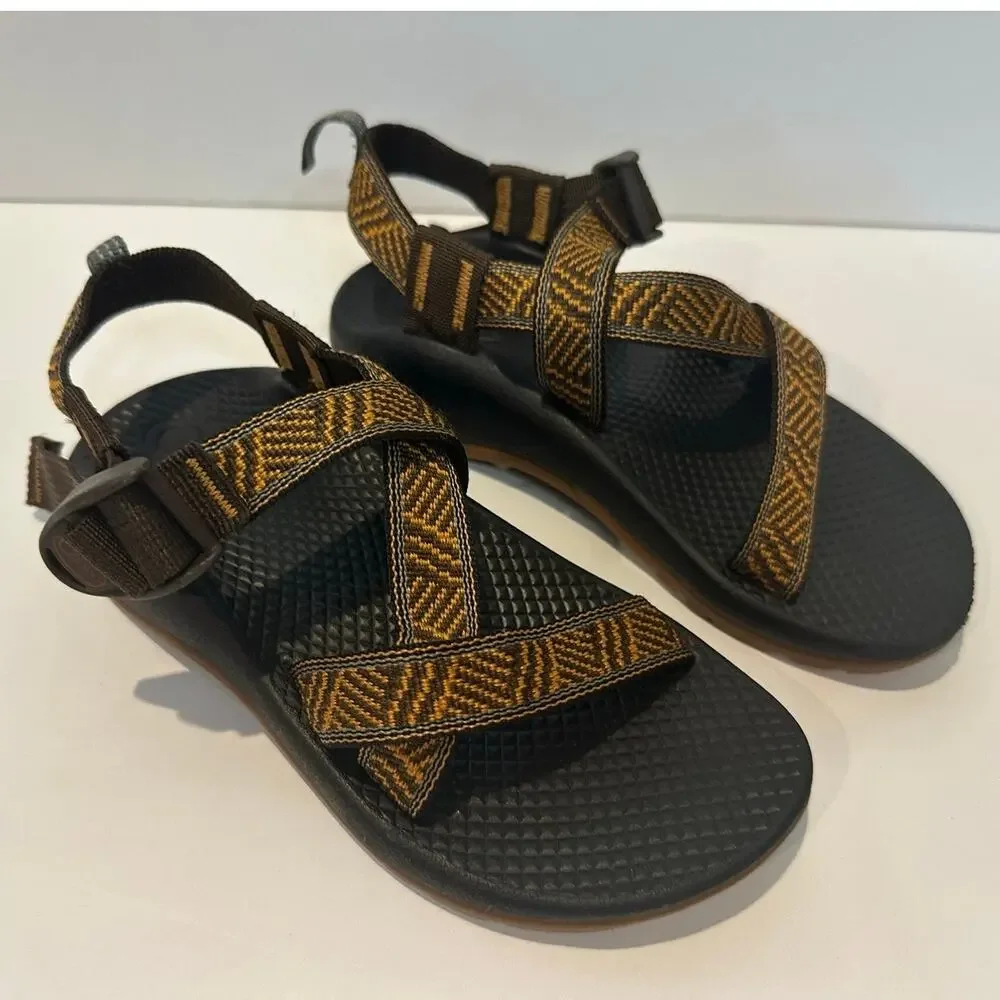 Chaco Z/1 Classic Hiking Sandals Youth Size 1 Brown Multicolor Outdoor Adventure
